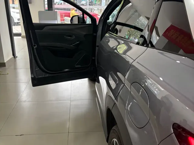 BYD Song L DM-i — Фото автомобиля 6
