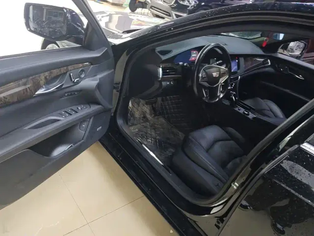 Cadillac CT6 — Фото автомобиля 15