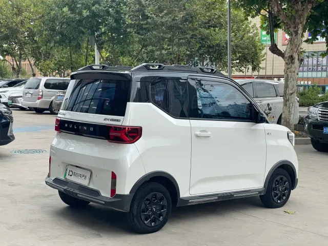Wuling Hongguang Mini EV — Фото автомобиля 6