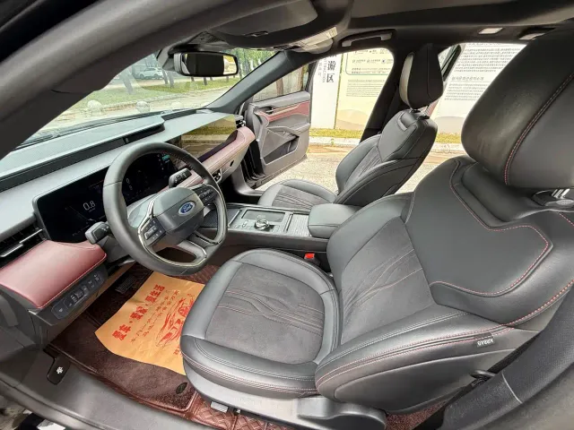 Ford Mondeo — Фото автомобиля 8