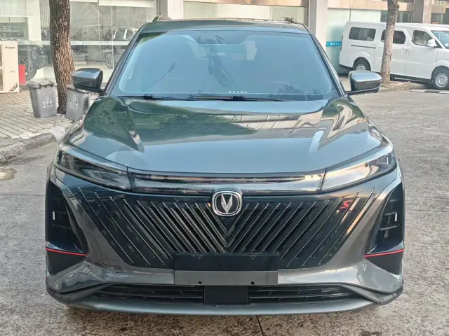Changan CS75 Plus — Фото автомобиля 3