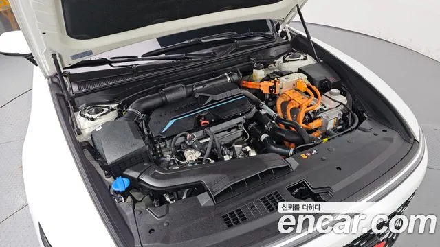 Hyundai Grandeur GN7 — Фото автомобиля 9