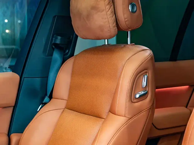 Li Auto L7 — Фото автомобиля 11