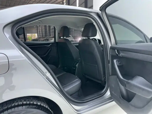 Skoda Octavia — Фото автомобиля 9