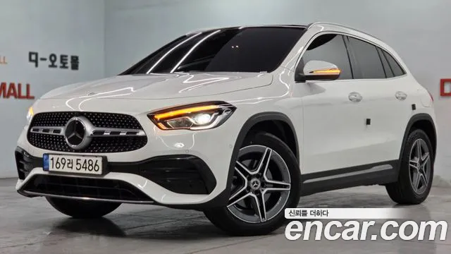 Mercedes-Benz GLA-Class — Фото автомобиля 2