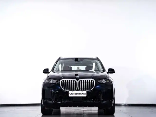 BMW X5 — Фото автомобиля 4