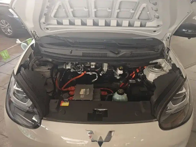 Wuling Bingo — Фото автомобиля 19