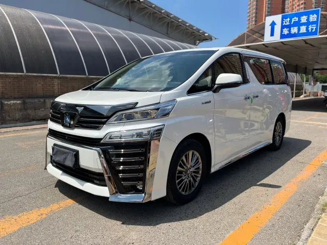 Фотография автомобиля — Toyota Vellfire