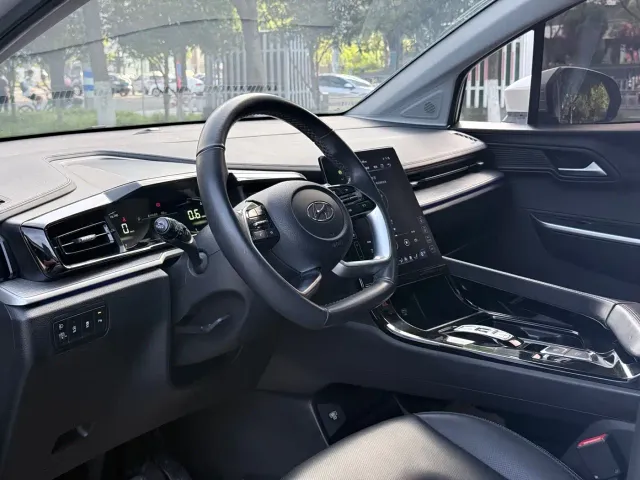 Hyundai Custo — Фото автомобиля 5