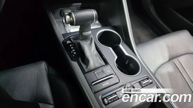 Kia K5 K5 3 поколение 2.0 LPI(Для проката) — Фото автомобиля 9