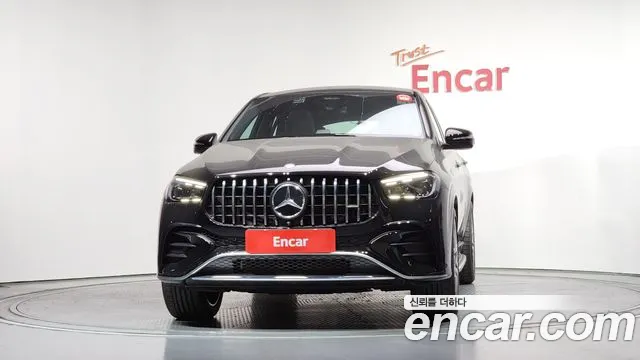 Mercedes-Benz GLE-Class — Фото автомобиля 3