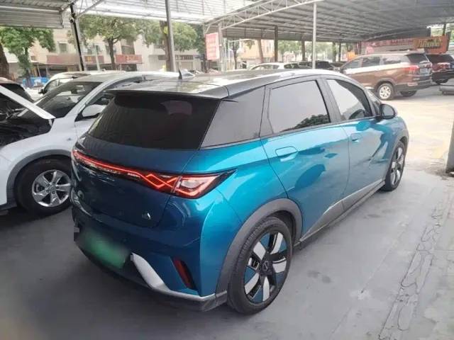 BYD Dolphin — Фото автомобиля 6
