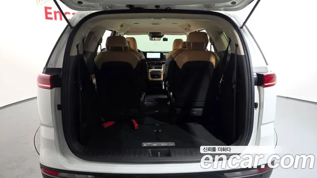 Kia Carnival 4th Gen — Фото автомобиля 21