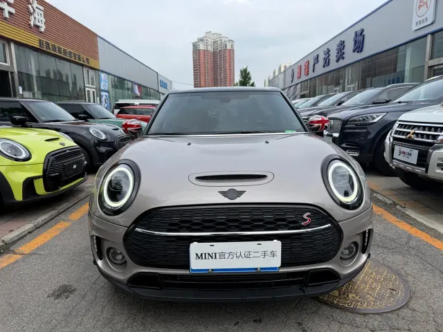 MINI Clubman — Фото автомобиля 2