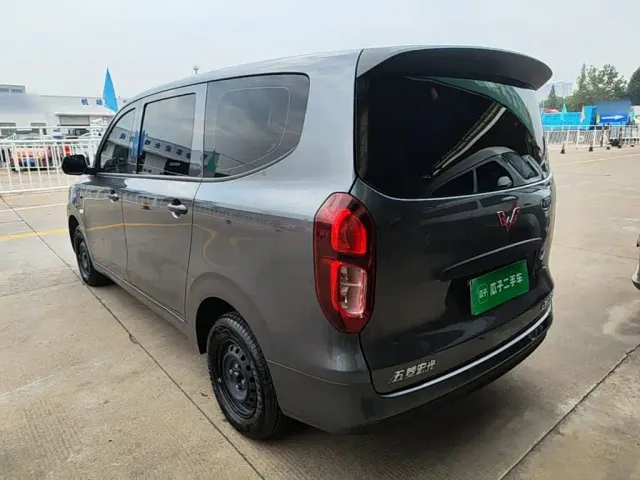 Wuling Motors Wuling Hongguang New Energy 2024 Pure Electric 300KM Standard — Фото автомобиля 4