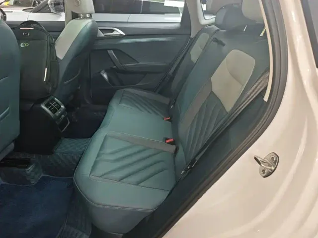 Volkswagen Tharu — Фото автомобиля 16