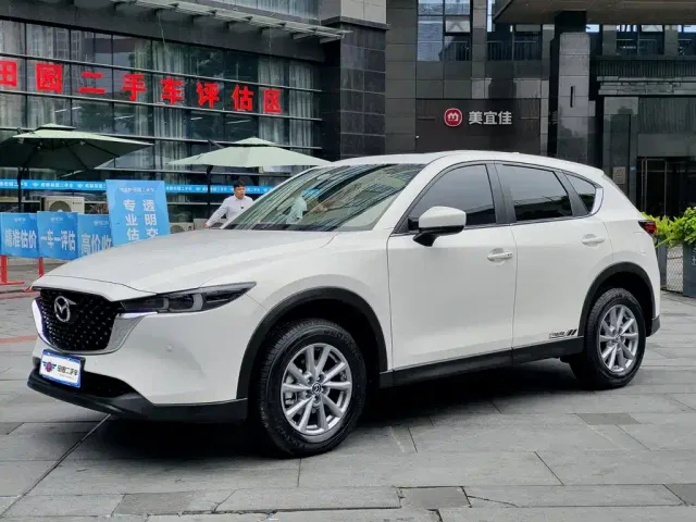 Фотография автомобиля — Mazda CX-5