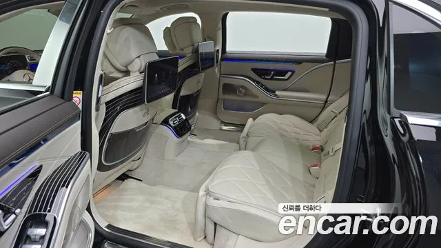 Mercedes-Benz S-Class — Фото автомобиля 28