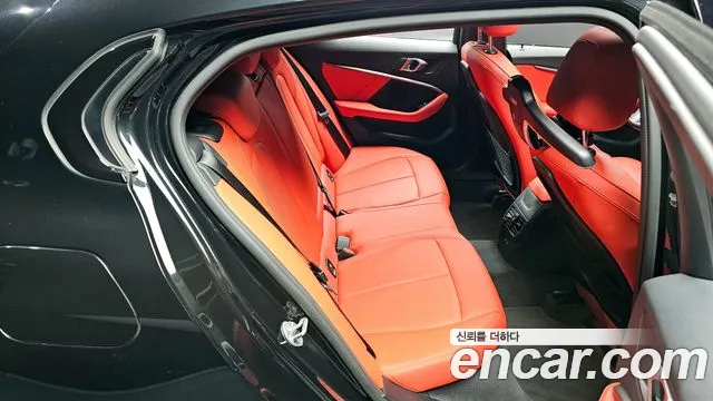 BMW 1-Series — Фото автомобиля 11