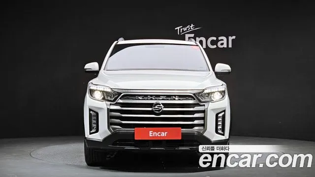 KG_Mobility_Ssangyong Rexton Новый Rexton Sport Khan Дизель 2.2 4WD — Фото автомобиля 3