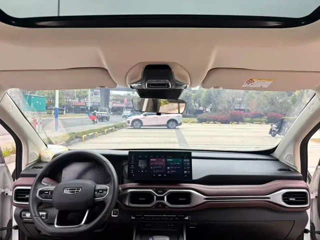 Geely Haoyue — Фото автомобиля 21