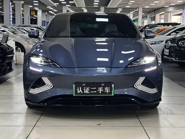BYD Seal — Фото автомобиля 2