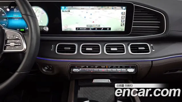 Mercedes-Benz GLE-Class — Фото автомобиля 10