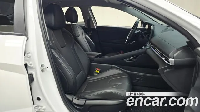 Hyundai Avante — Фото автомобиля 16