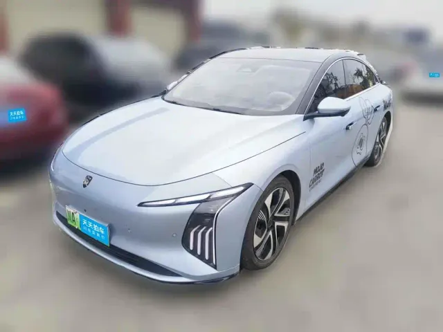 Фотография автомобиля — Forthing Xinghai S7