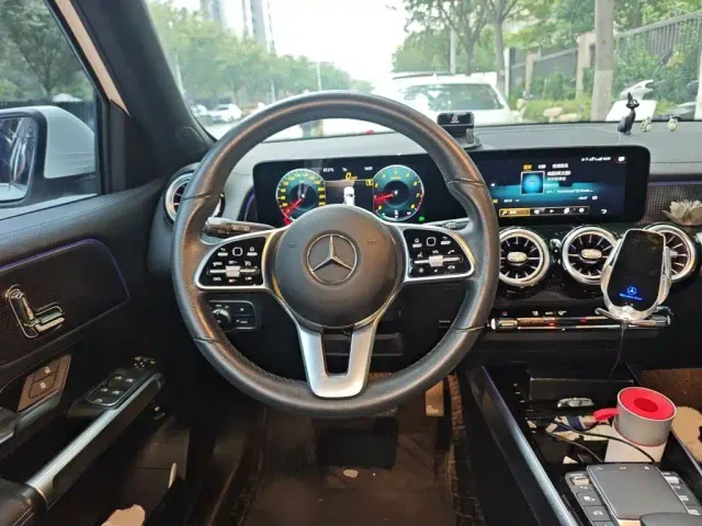 Mercedes-Benz Mercedes-Benz GLB 2021 GLB 200 Dynamic — Фото автомобиля 2