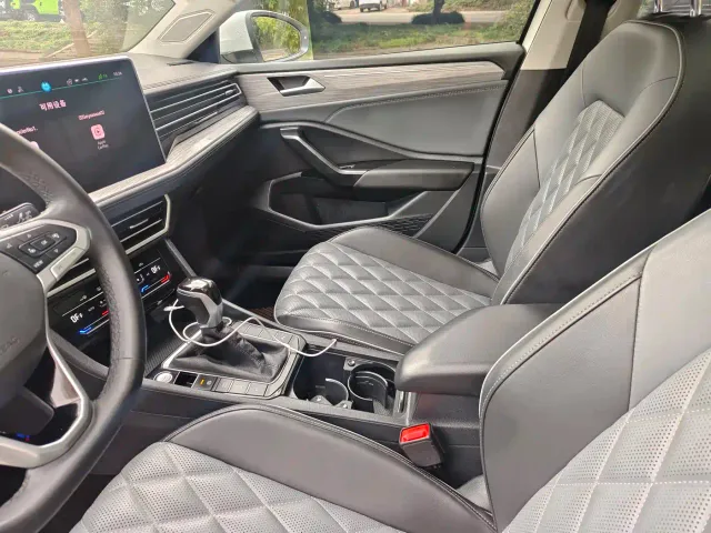Volkswagen Sagitar — Фото автомобиля 6