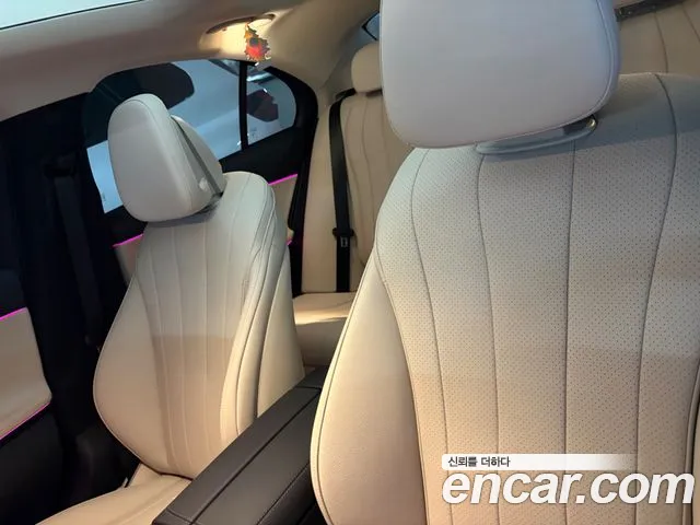 Mercedes-Benz E-Class W214 — Фото автомобиля 6