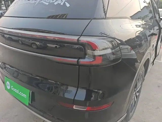 Changan Qiyuan Q07 — Фото автомобиля 7
