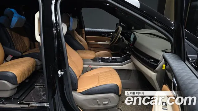 Kia Canival Новый Carnival 4 поколение Дизель 9 мест Hi-Limousine (Спецкузов) — Фото автомобиля 11