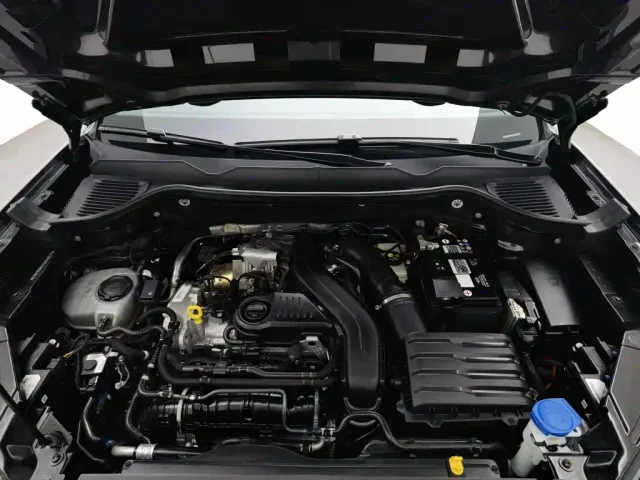 Volkswagen Tharu — Фото автомобиля 6