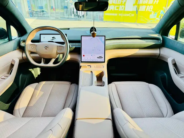 Nio EC6 — Фото автомобиля 8