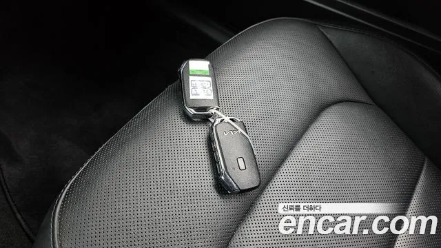 Kia Niro New — Фото автомобиля 16