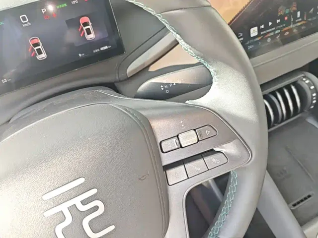 BYD Yuan PLUS — Фото автомобиля 13