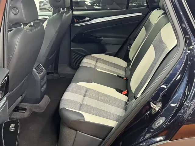 Volkswagen ID.4 Crozz — Фото автомобиля 6
