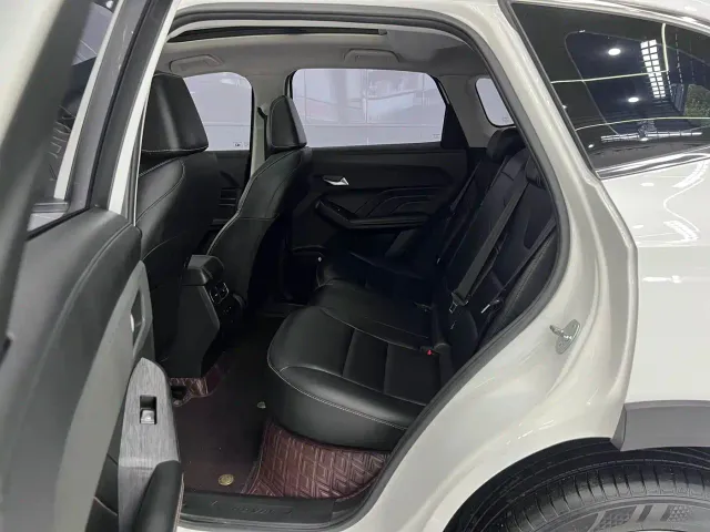 Haval Chitu — Фото автомобиля 12