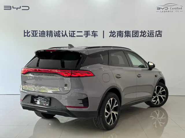 BYD Tang — Фото автомобиля 14
