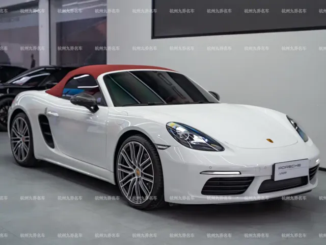 Porsche 718 — Фото автомобиля 3