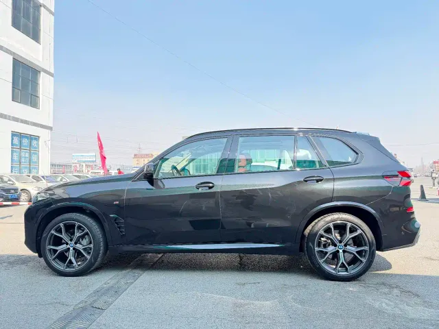 BMW X5 — Фото автомобиля 6