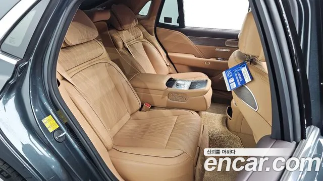 Genesis G90 Бензин 3.5 турбо AWD — Фото автомобиля 11