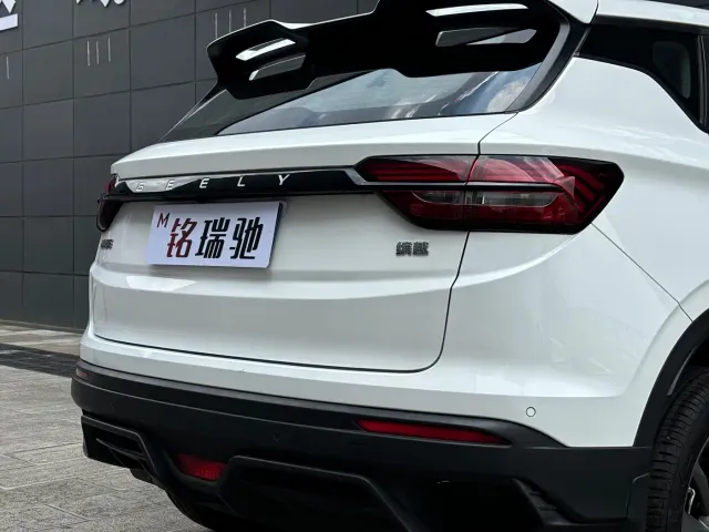 Geely Binyue — Фото автомобиля 28