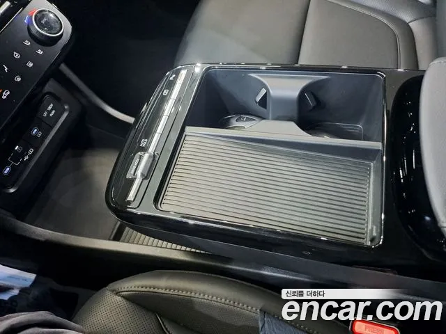 Hyundai Tucson NX4 — Фото автомобиля 14
