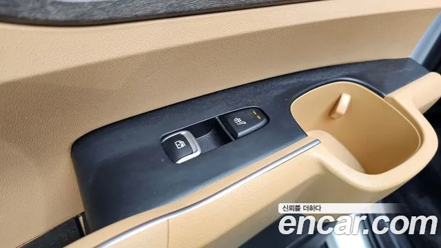 Kia Sorento Sorento 4-е поколение Дизель 2.2 2WD — Фото автомобиля 30