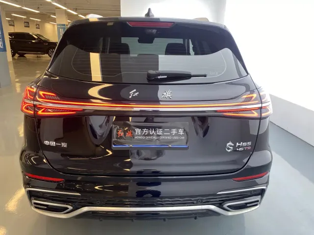 Hongqi HS5 — Фото автомобиля 16