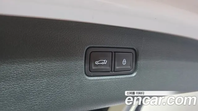 Genesis GV80 2.5T Бензин AWD — Фото автомобиля 30