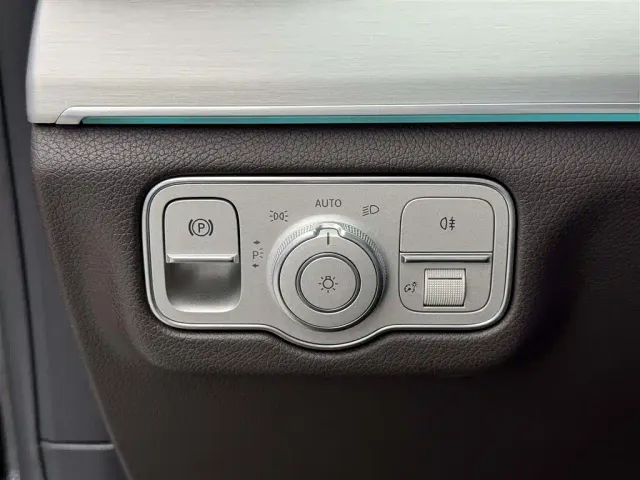 Mercedes-Benz GLE-Class — Фото автомобиля 18